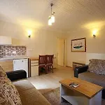 Aparthotel Vira 3*