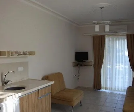 Vira Hotel de apartamente