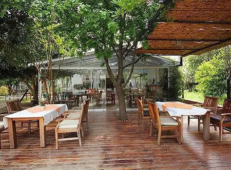 Apart Otel Vira