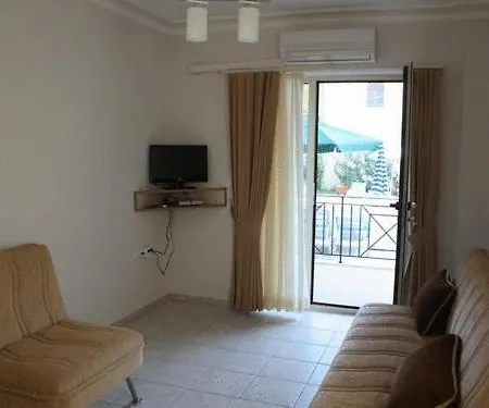 Hotel apartamentowy Vira