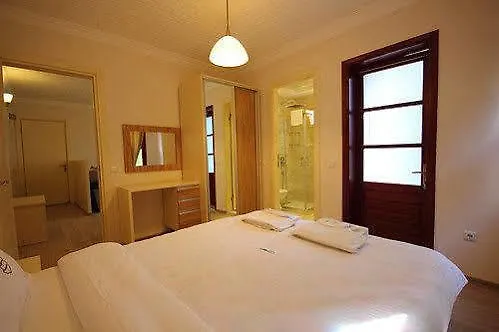 Apart Otel Vira
