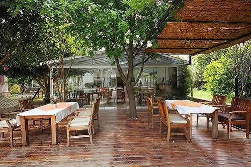 Apart Otel Vira